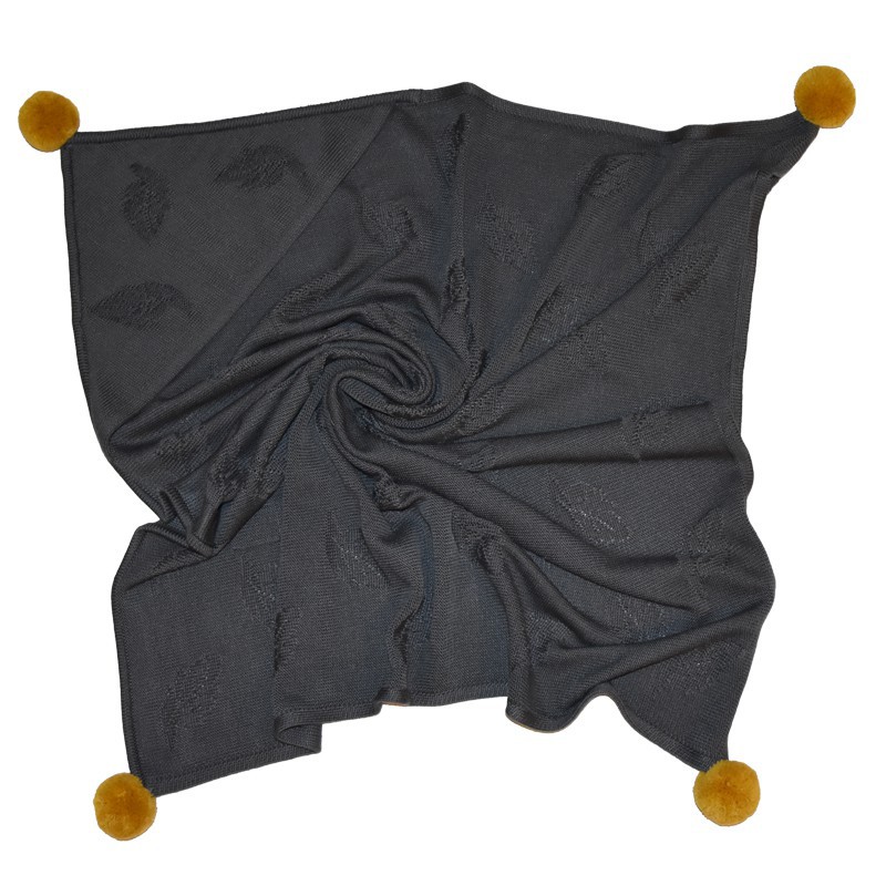 Bamboo blanket "LEAVES" GRAPHITE Bamboo blanket "LEAVES" GRAPHITE