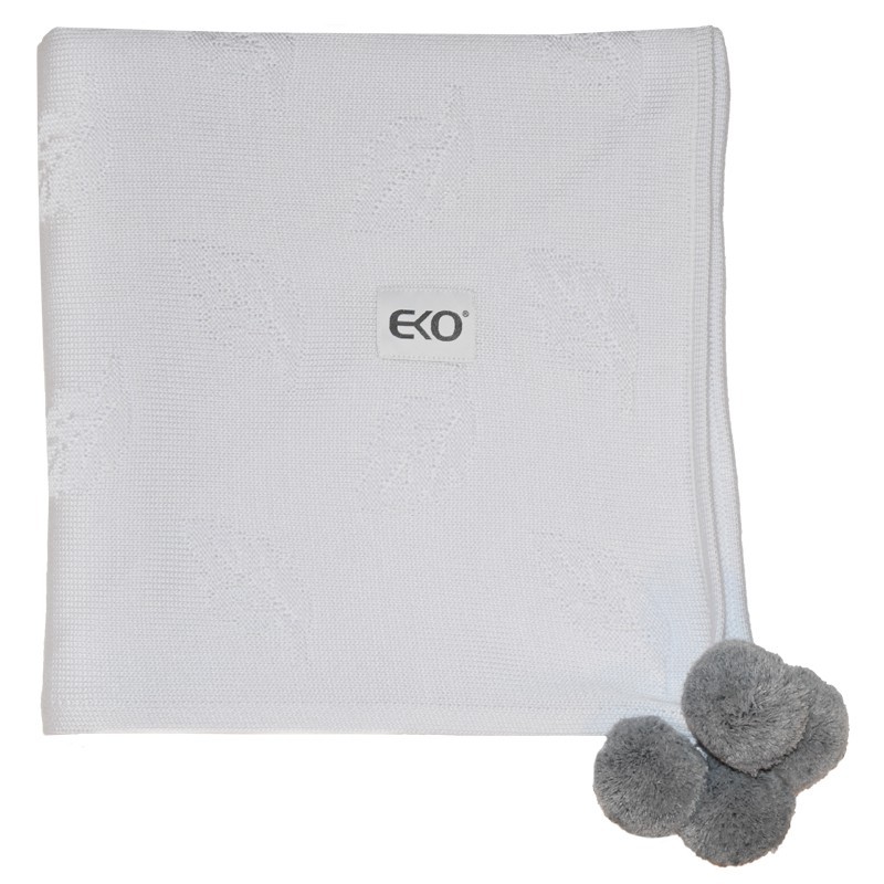 Bamboo blanket "LEAVES" WHITE Bamboo blanket "LEAVES" WHITE