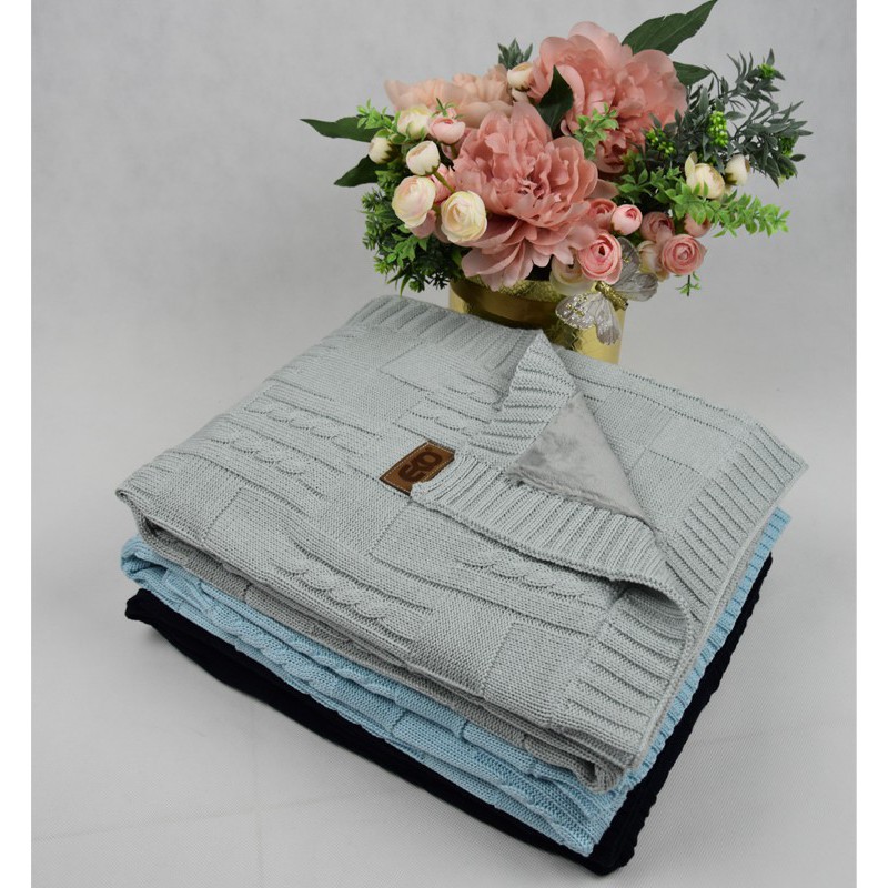 Knitted blanket with fur fabric lining BLACK