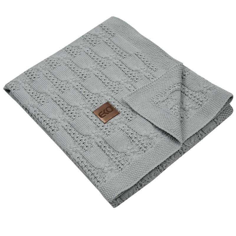 Deka z pleteniny LIGHT GREY Deka z pleteniny LIGHT GREY