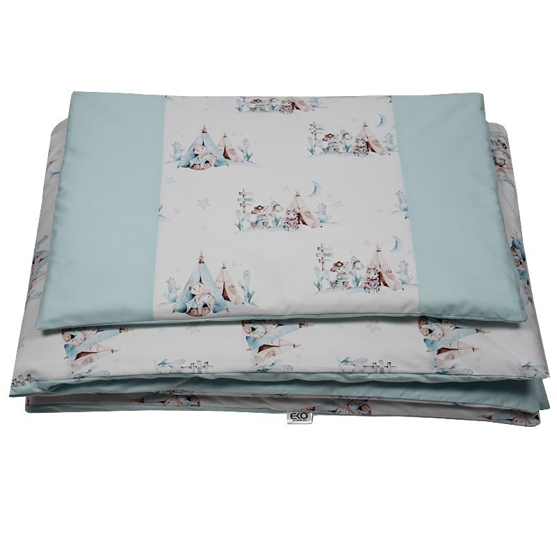 Apdrukāts mazuļa kokvilnas gultasveļas komplekts 135x100 cm WESTERN Apdrukāts mazuļa kokvilnas gultasveļas komplekts 135x100 cm WESTERN