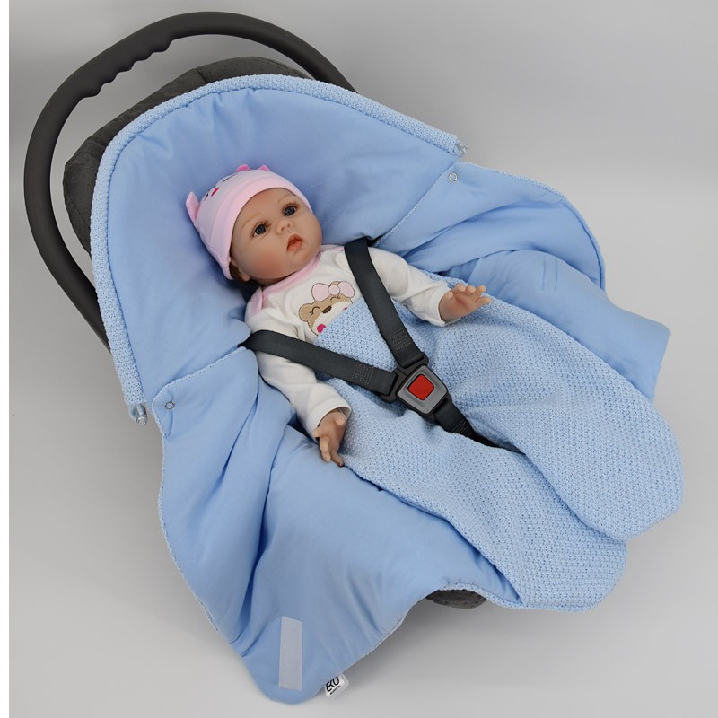 Zavinovací fusak do autosedačky BLUE Zavinovací fusak do autosedačky BLUE