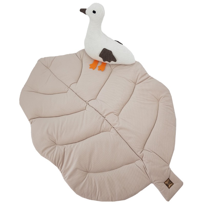 Blanket and play mat with VELVET fabric lining SAND Blanket and play mat with VELVET fabric lining SAND