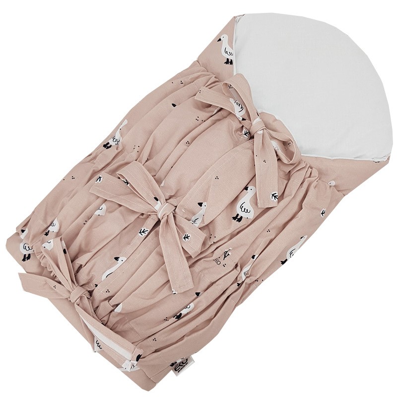 Printed Cotton Swaddle Blanket with Coconut GOOSE Printed Cotton Swaddle Blanket with Coconut GOOSE