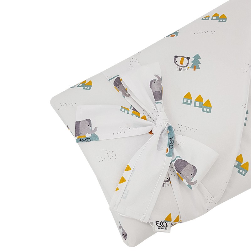 Printed Cotton Swaddle Blanket with Coconut CARS Printed Cotton Swaddle Blanket with Coconut CARS