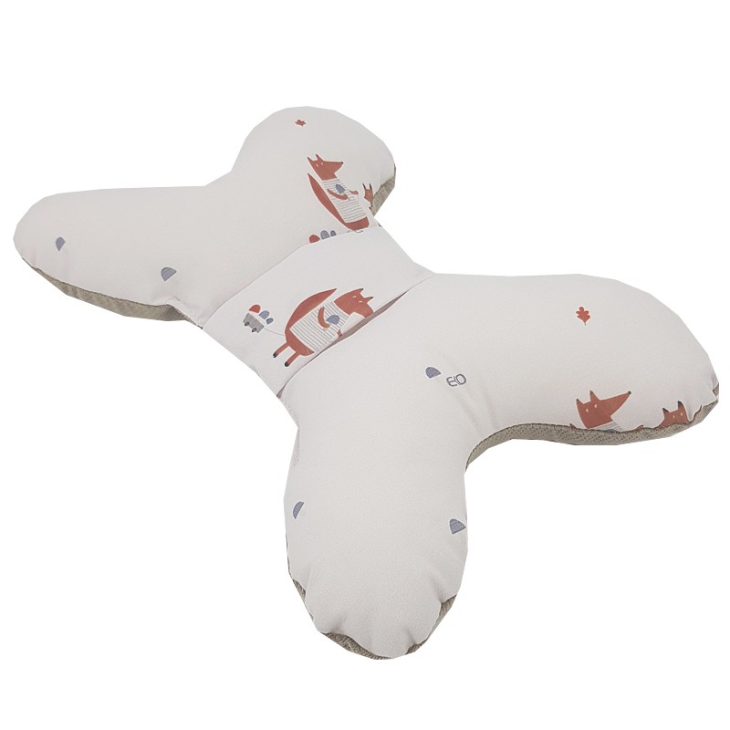 Butterfly-shaped pillow FOX
