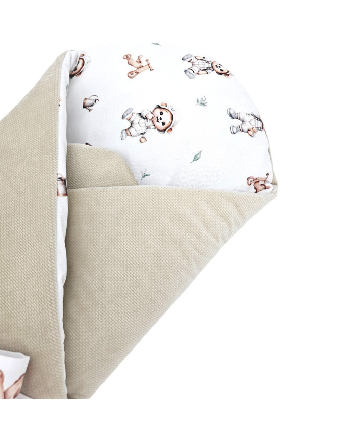 Cotton cone with VELVET GARDENER BEAR Cotton cone with VELVET GARDENER BEAR
