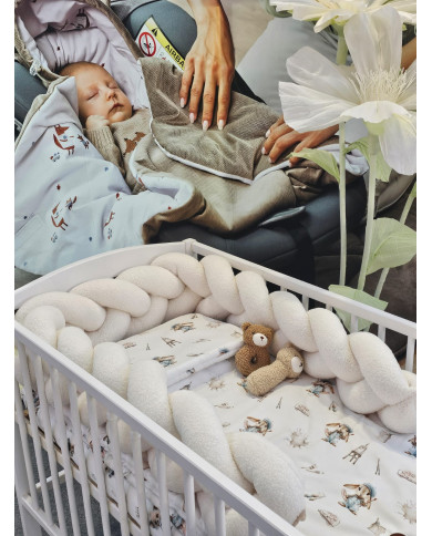 Tour de lit tressé en bouclé – Doux et Élégant pour Bébé ECRU