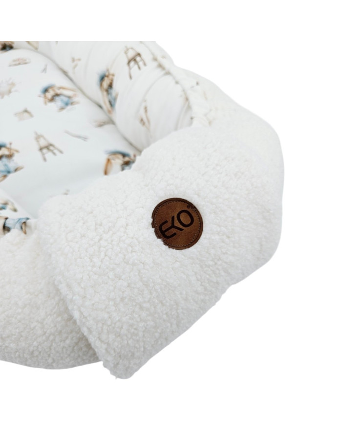 Bamboo+boucle cocoon for baby Painter