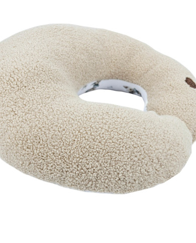 Feeding Croissant - Bamboo+Boucle PHOTOGRAPHER