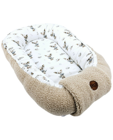 Bamboo+boucle cocoon for baby PHOTOGRAPHER